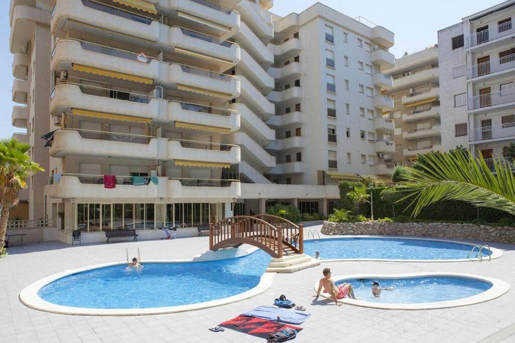 Comfy Apartment In Salou Kültér fotó